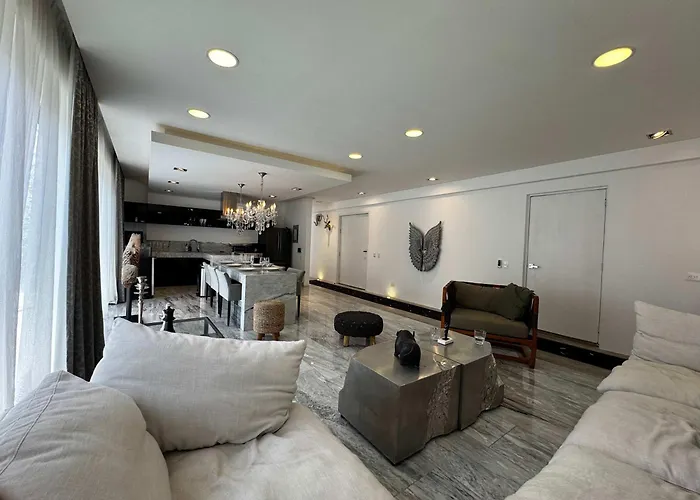 Appartement Black House - Stylish 3br In Aldea Zama With Rooftop *