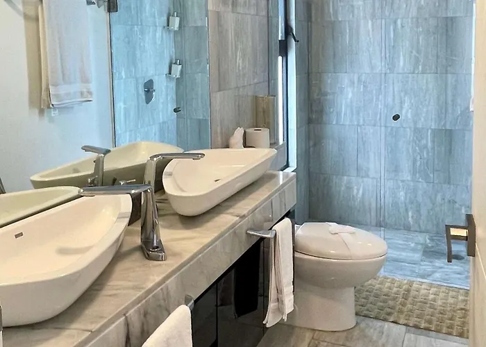 Appartement Black House - Stylish 3br In Aldea Zama With Rooftop *